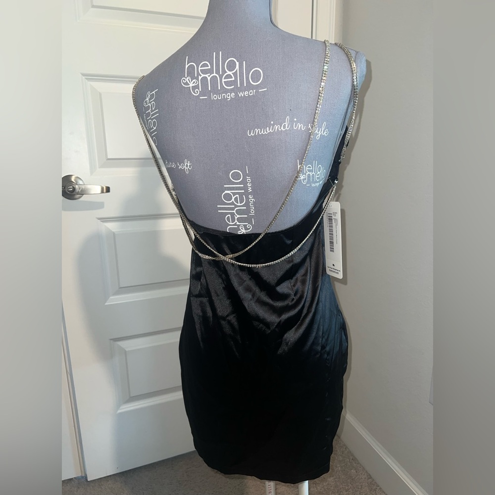 Elegant Black Dress with Silver Chain Straps